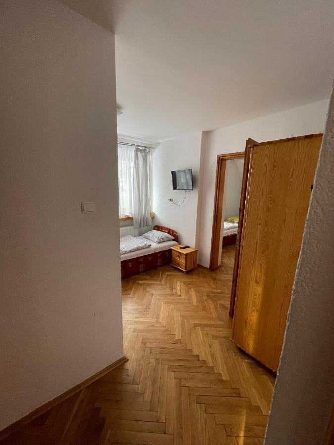 Gosciniec Ozna Hotell Kiczora Eksteriør bilde