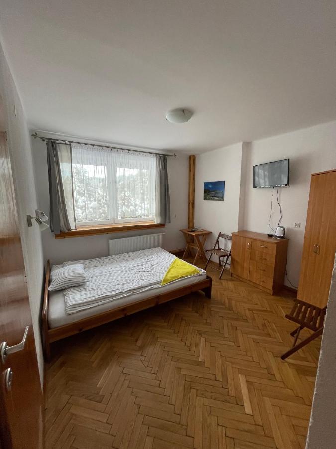 Gosciniec Ozna Hotell Kiczora Eksteriør bilde